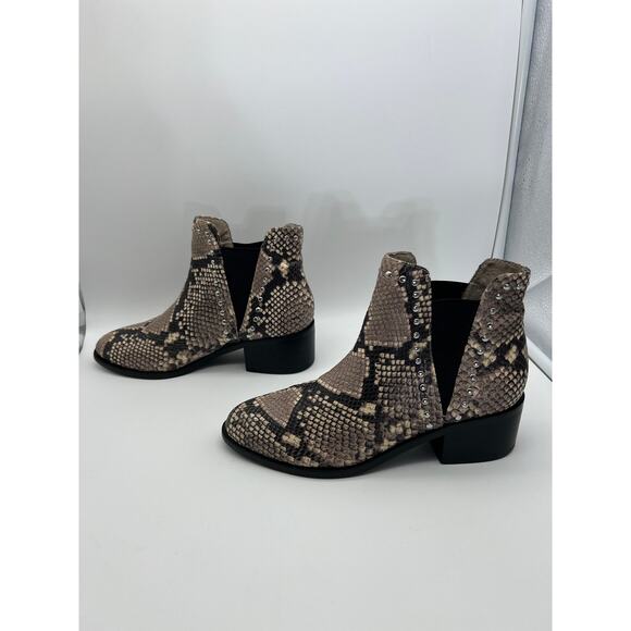 Steve Madden Cade Gray Snake Skin Stretch Leather Booties Casual Boots Size 6M - Picture 5 of 9